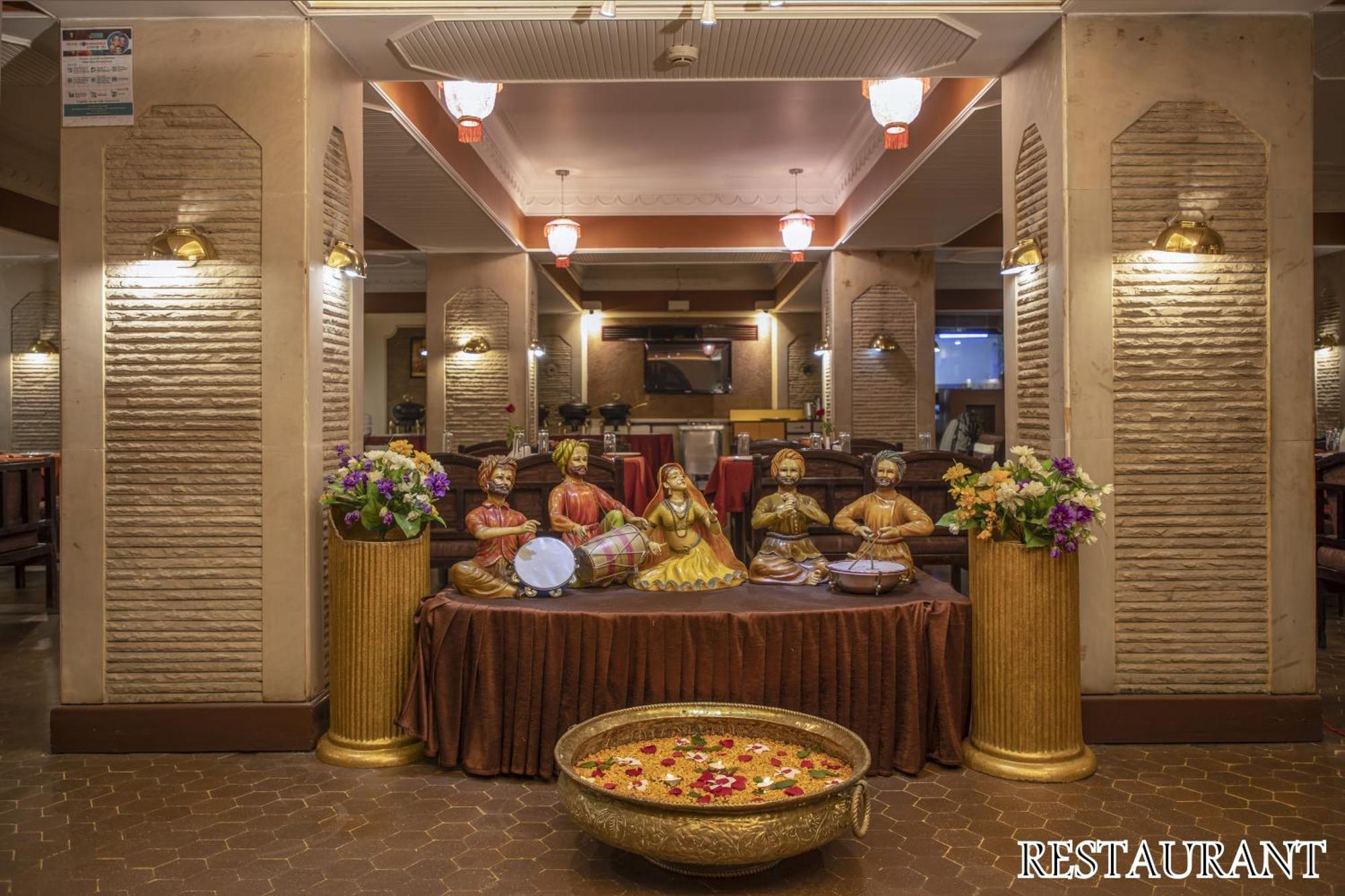 โรงแรมราชมาฮาล กูวาฮาติ ภายนอก รูปภาพ